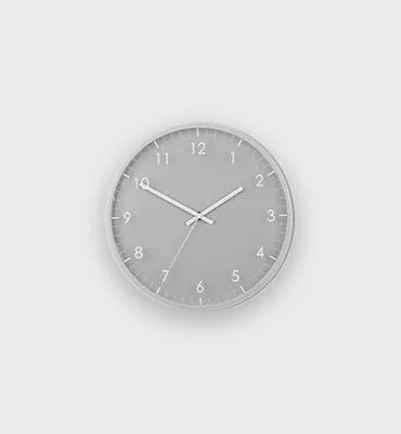 Simple Black Clock - K1体育官网
